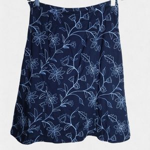 Norton McNaughton women's A line skirt size 6